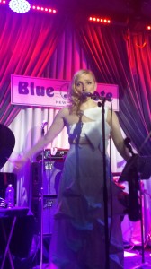 Violinist_Roswitha_Live_Blue_Note_NYC_2014B